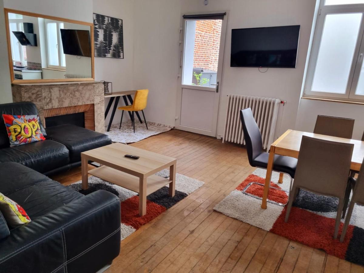 Les Appartements Fenelon Le Cateau-Cambresis Exterior foto